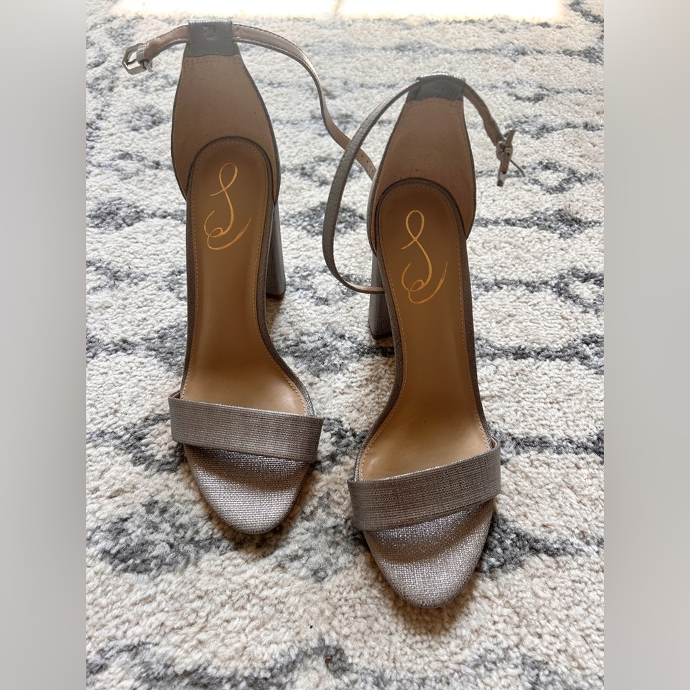 Sam Edelman Taro Pewter Silver Heels Size 8.5 NEVER WORN
